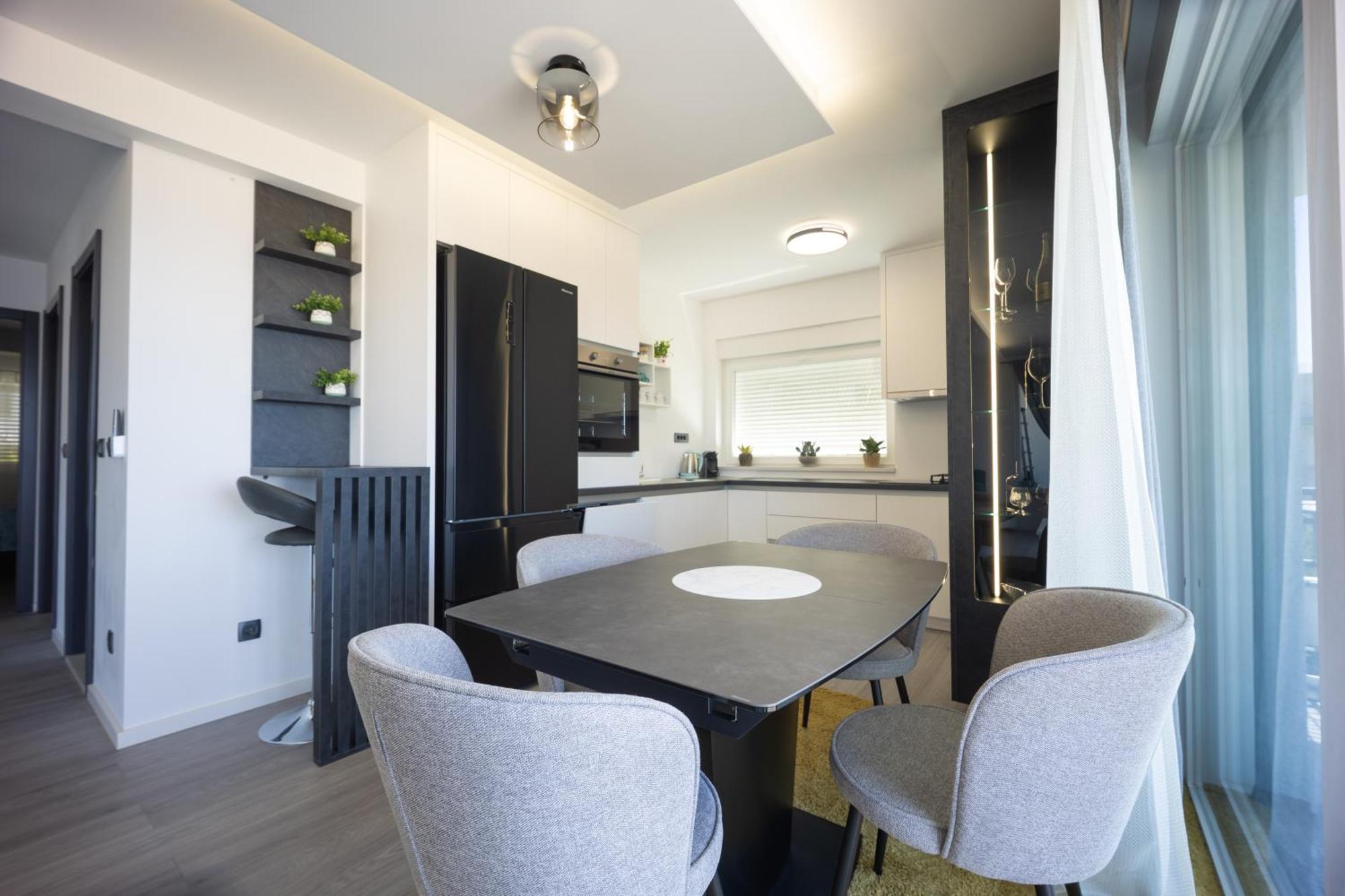 La Storia Apartments Makarska Zewnętrze zdjęcie